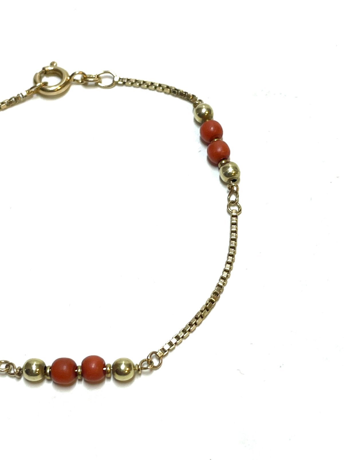 14k gouden armband met bloedkoraal, -, -, Ophalen of Verzenden, Zo goed als nieuw