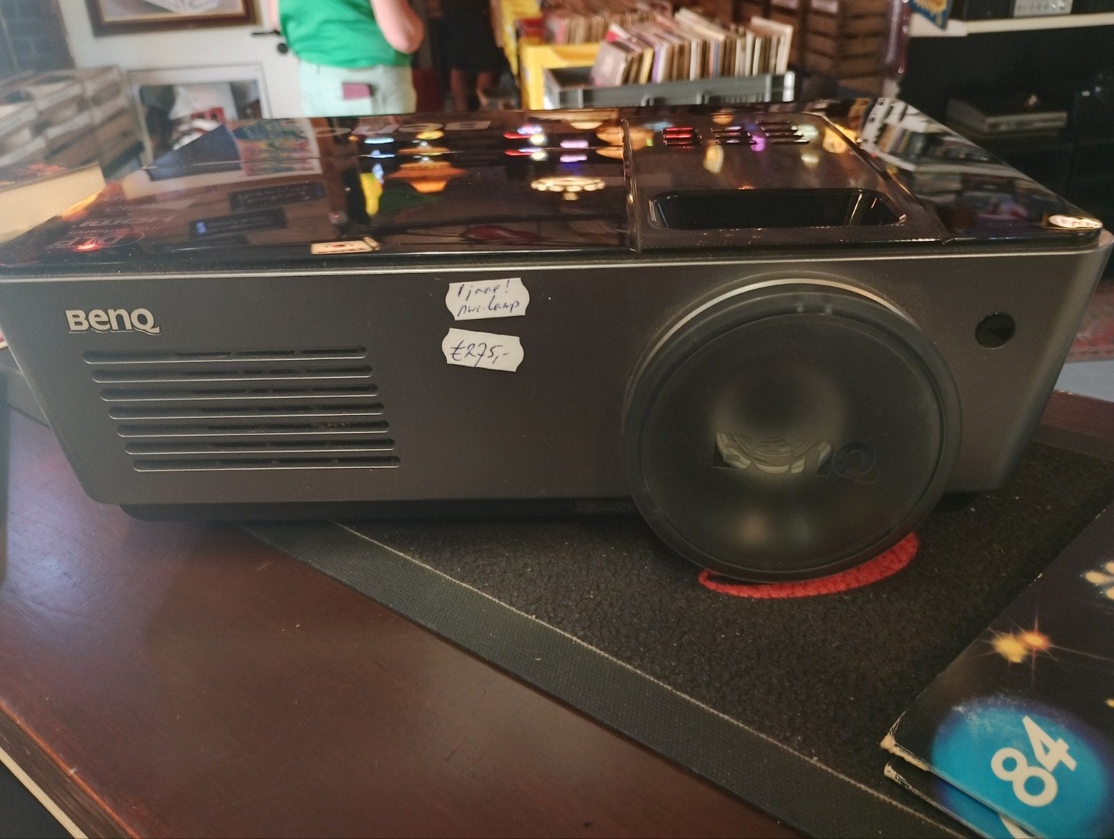 Benq beamer met nieuwe lampen, Ophalen, Zo goed als nieuw