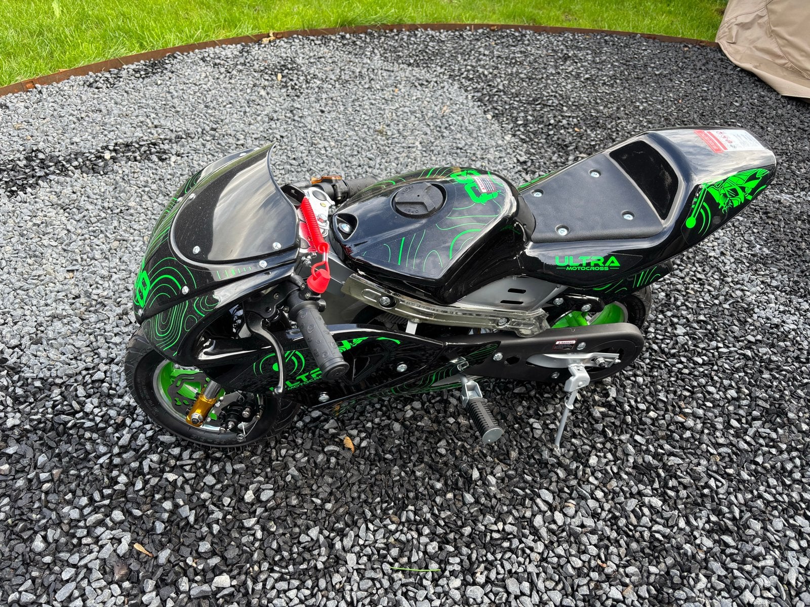 Minibike - Zo goed als nieuw, Ophalen, Zo goed als nieuw, Schijfrem, Overige typen