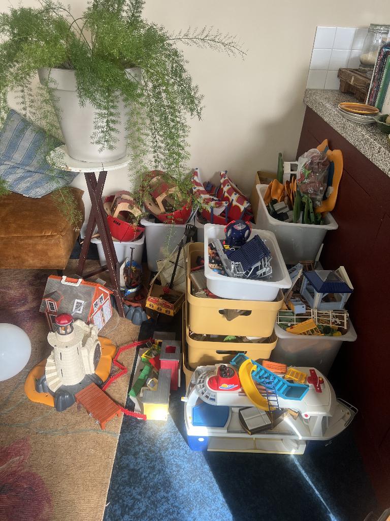 playmobil sets, veelal dieren , manage,circus, ark., Ophalen of Verzenden, Gebruikt, Complete set
