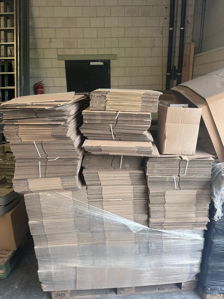 Volle Europallet Kartonnen Verzenddozen 20x20, Ophalen, Doos, Minder dan 40 cm, Nieuw