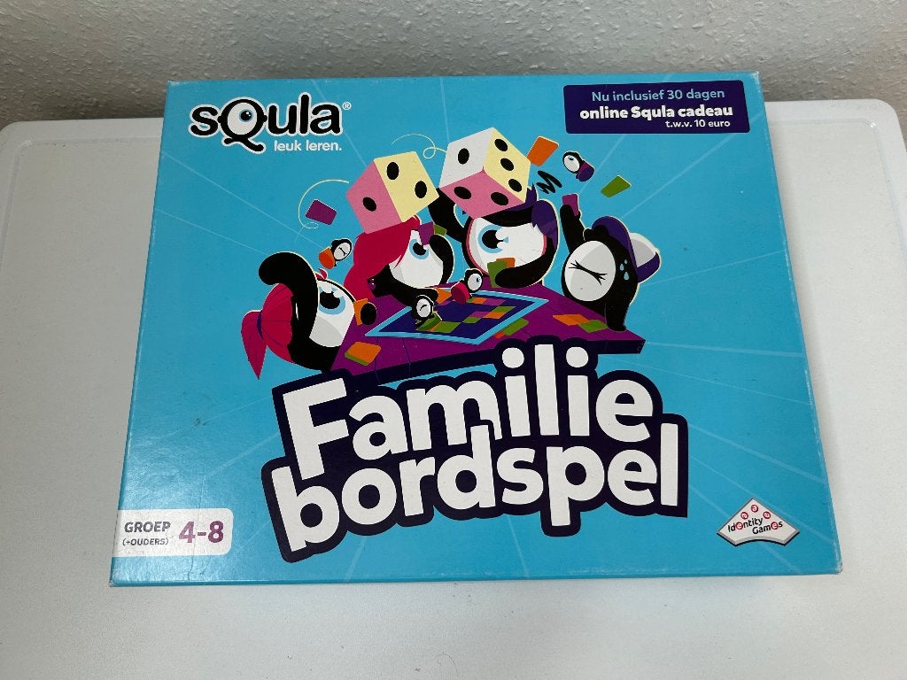Te koop aangeboden het Familie Bordspel Squla, Een of twee spelers, Ophalen of Verzenden, Gebruikt