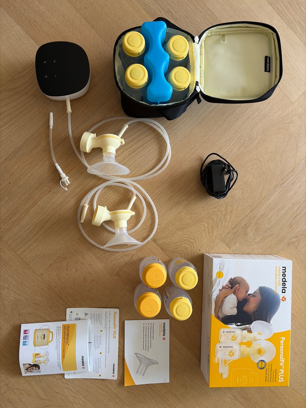 Medela Borstkolf Set: Horigen Grace en Medela Accessoires, Ophalen of Verzenden, Gebruikt