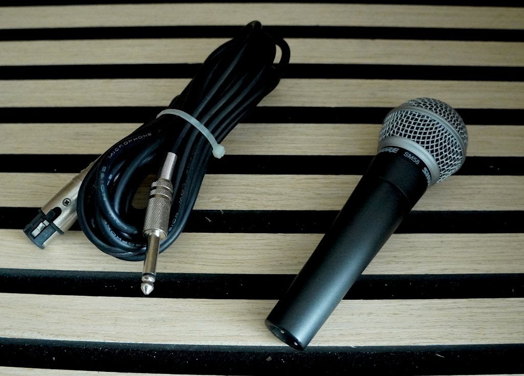 Shure SM58 Dynamische zangmicrofoon XLR aansluiting, Ophalen of Verzenden, Zo goed als nieuw, Zangmicrofoon, Shure