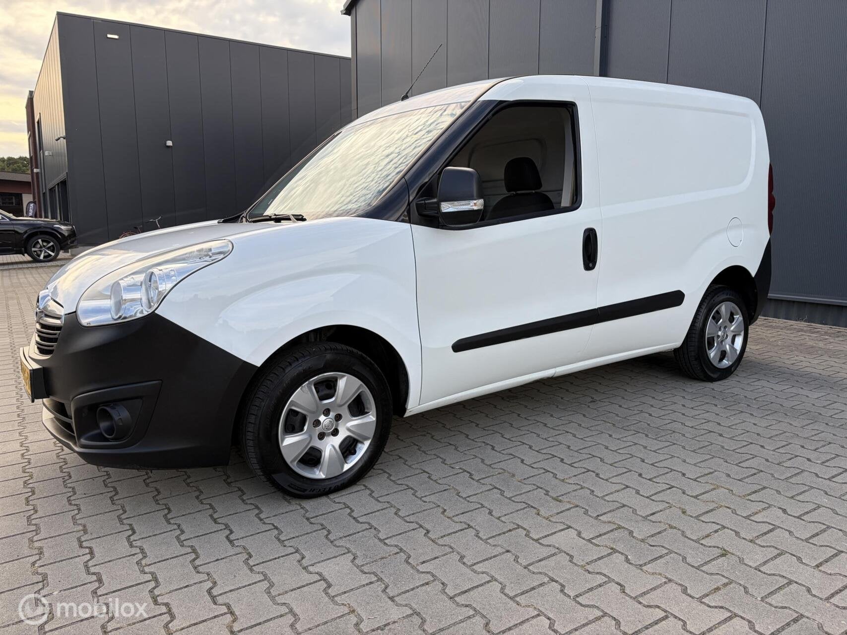 Opel Combo 1.3 CDTi L1H1 ecoFLEX Sport Airco Cruise Trekhaak, Auto's, Voorwielaandrijving, Euro 5, Stof, Gebruikt