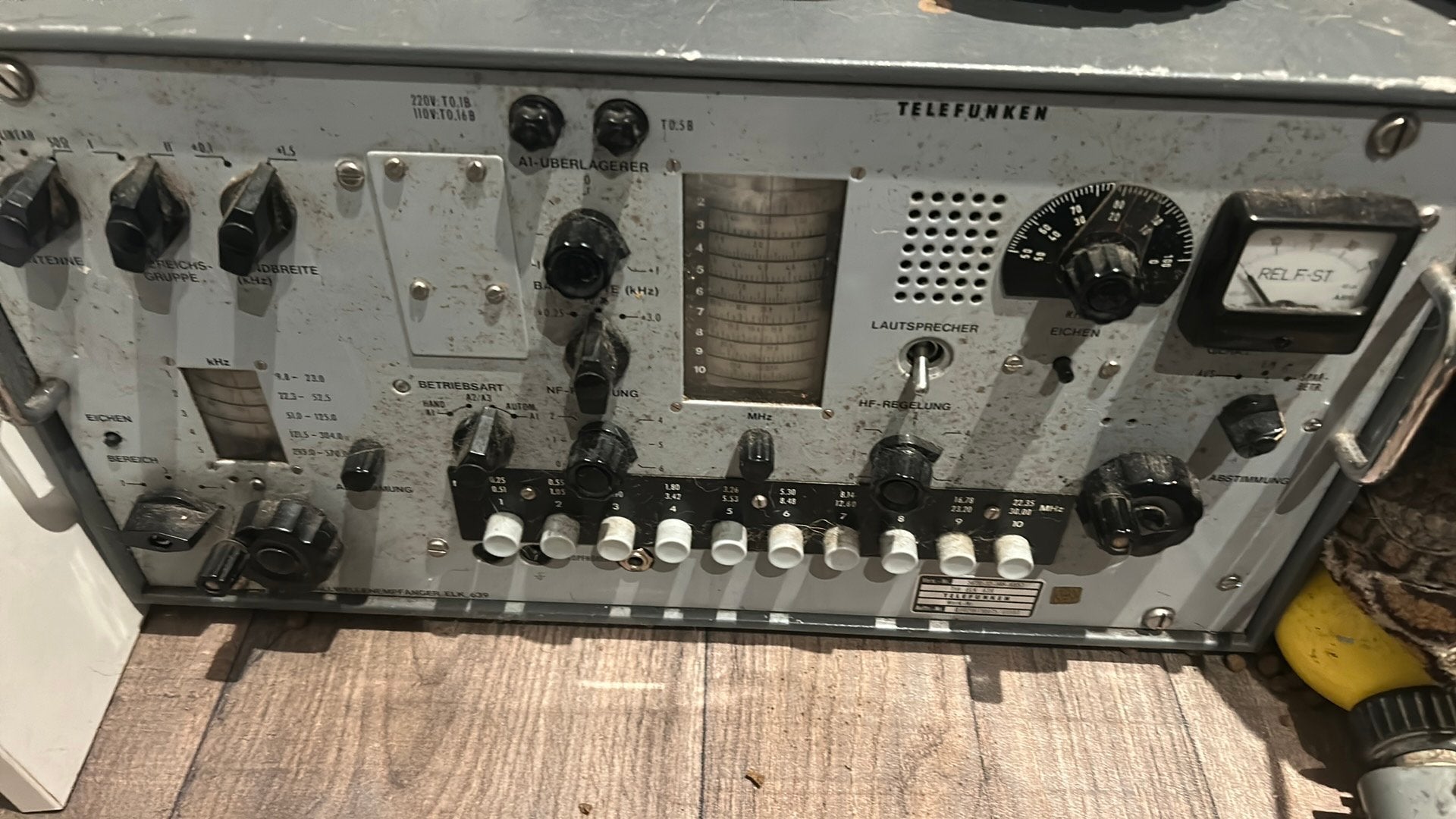 Telefunken wereld ontvanger, Telecommunicatie, Ophalen, Zo goed als nieuw, Ontvanger