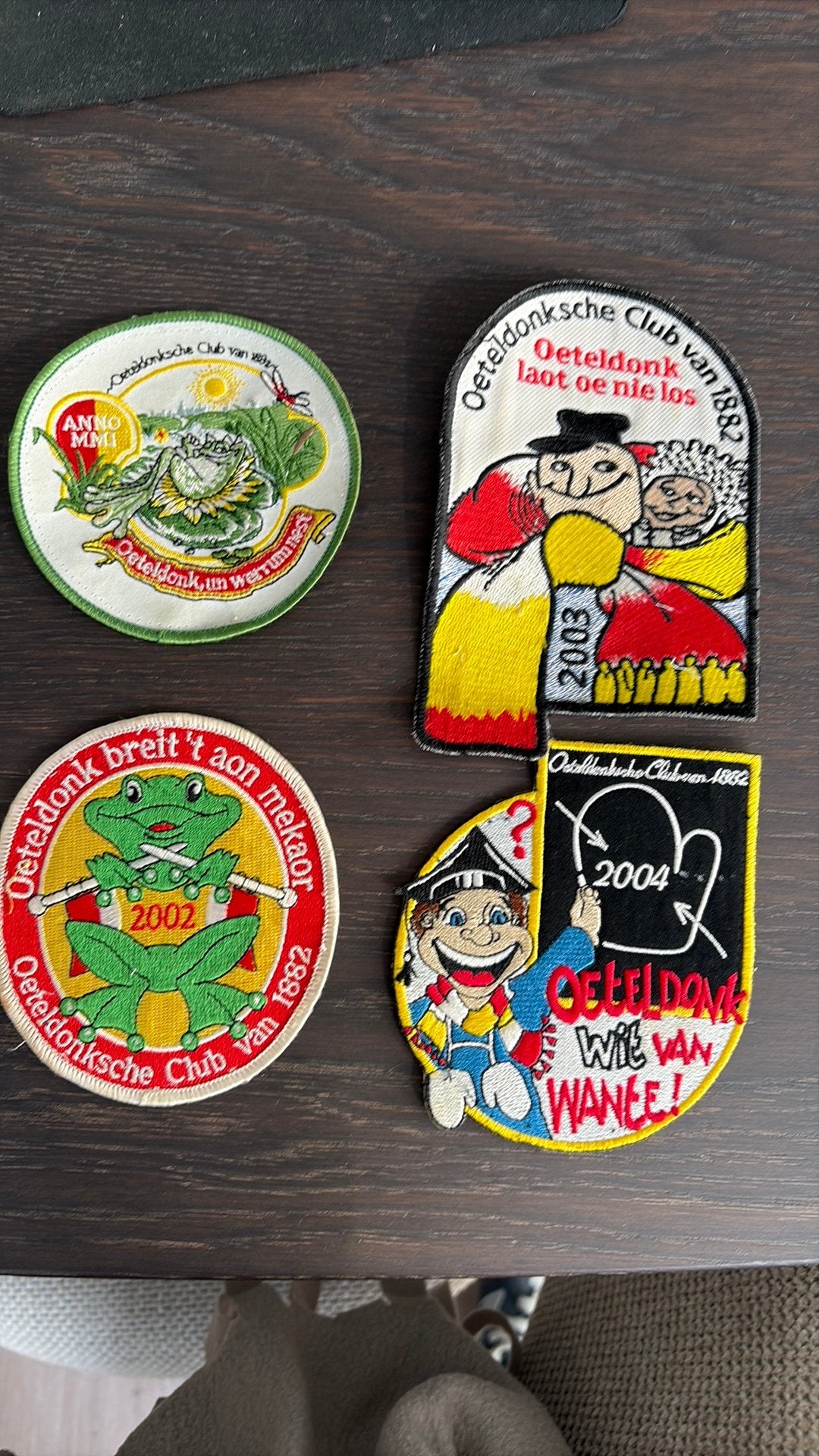 Oeteldonk originele emblemen, Hobby en Vrije tijd, Ophalen of Verzenden, Gebruikt