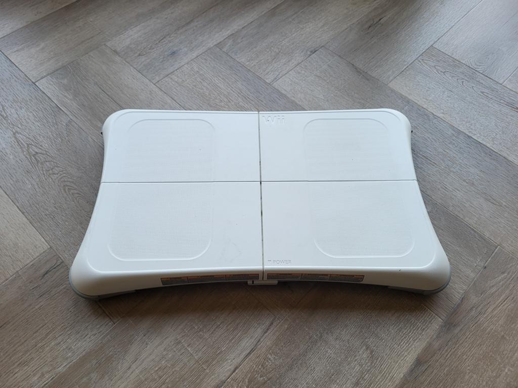 Wii Balance Board - Wit, Ophalen of Verzenden, Gebruikt, Zonder controller, Met Balance Board