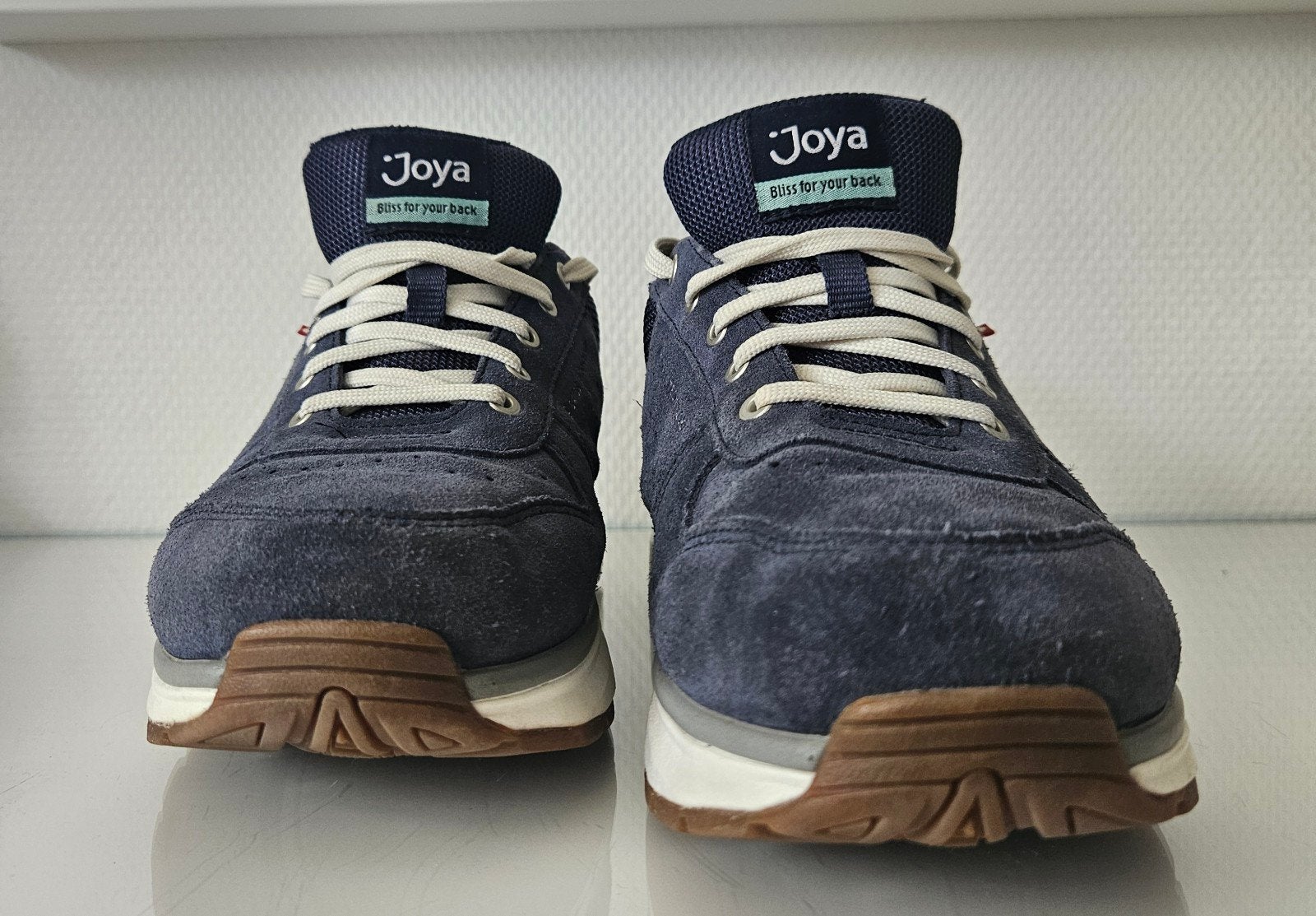 Sportieve joya suéde sneaker blauw m 40, 1/3, Kleding | Dames, Ophalen of Verzenden, Zo goed als nieuw, Blauw, Sneakers of Gympen