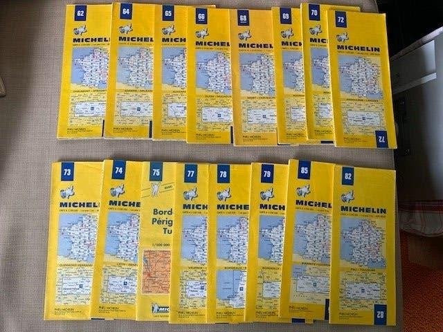 16 Michelin gidsen 1:200.000, Boeken, Atlassen en Landkaarten, Gelezen, Frankrijk, Ophalen of Verzenden, Landkaart