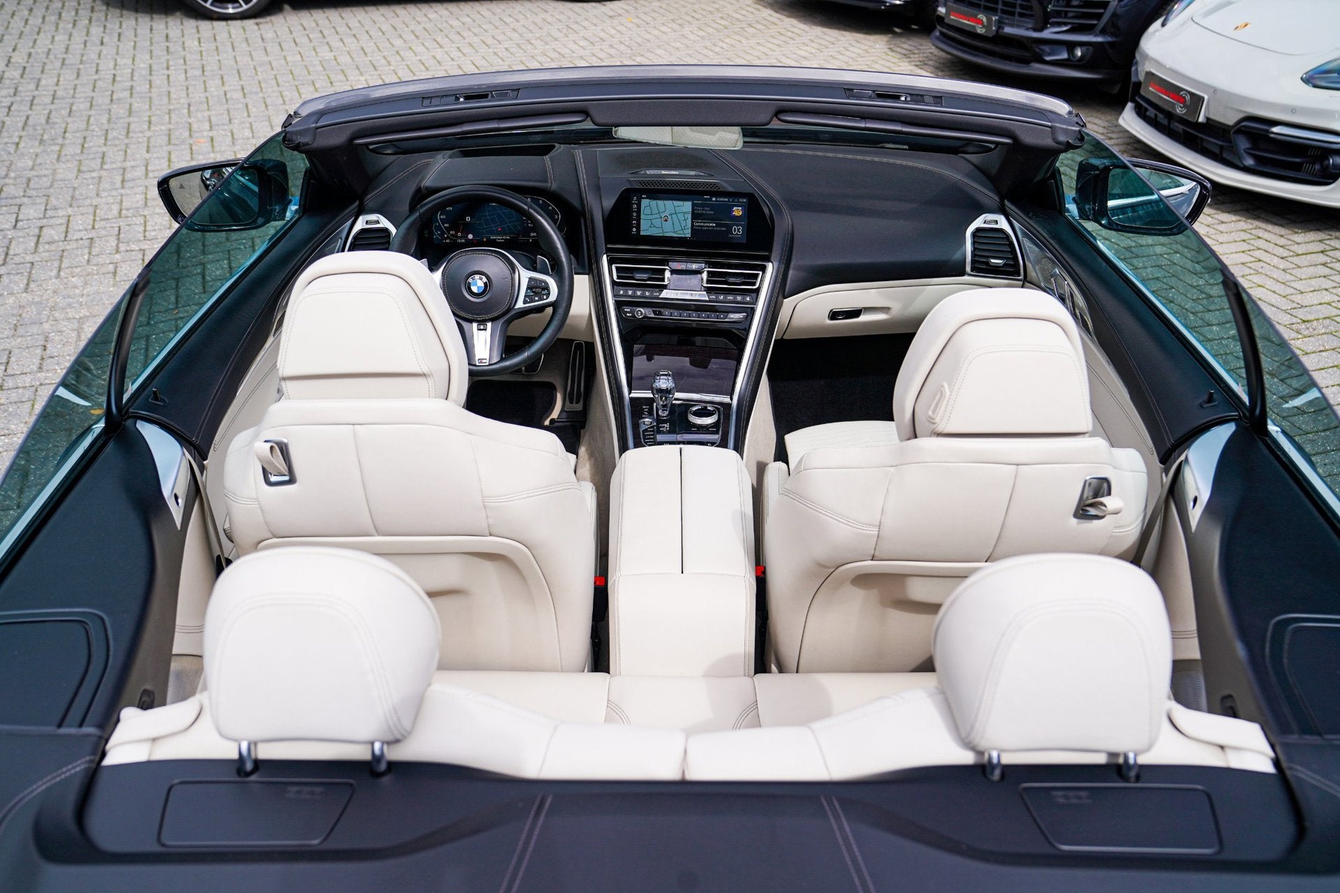 BMW 8-serie M850i xDrive High Executive | Head Up Display |, Auto's, Automaat, Gebruikt, Cabriolet, Vierwielaandrijving