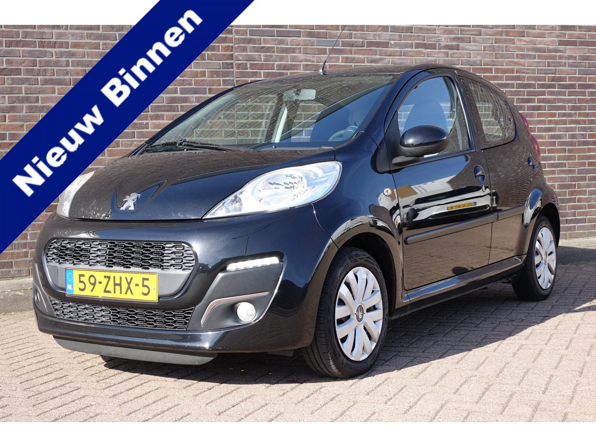 Peugeot 107 1.0 Envy, airco, 5 deurs, keurige auto, nieuwe k, Voorwielaandrijving, Euro 5, Gebruikt, 4 stoelen