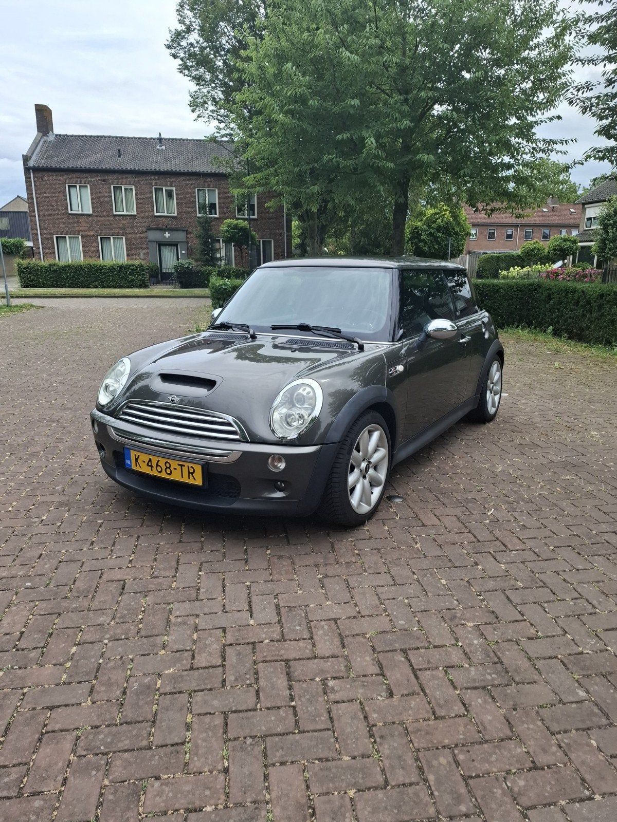 Mini 1.6 16V Cooper S 2006 Grijs, Auto's, Mini, Voorwielaandrijving, Zwart, 4 cilinders, 4 stoelen