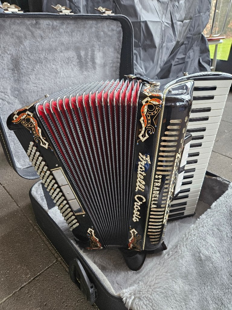 Accordeon Fratelli Crosio, Muziek en Instrumenten, Accordeons, Gebruikt, Met koffer, Toetsaccordeon, 120-bas