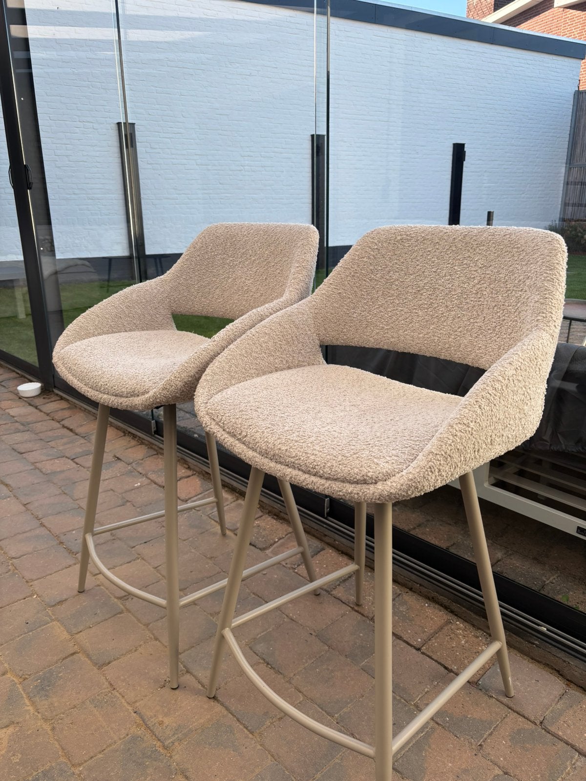 2 heerlijke barkrukken te koop, Ophalen, Gebruikt, Met voetsteun, 60 tot 90 cm