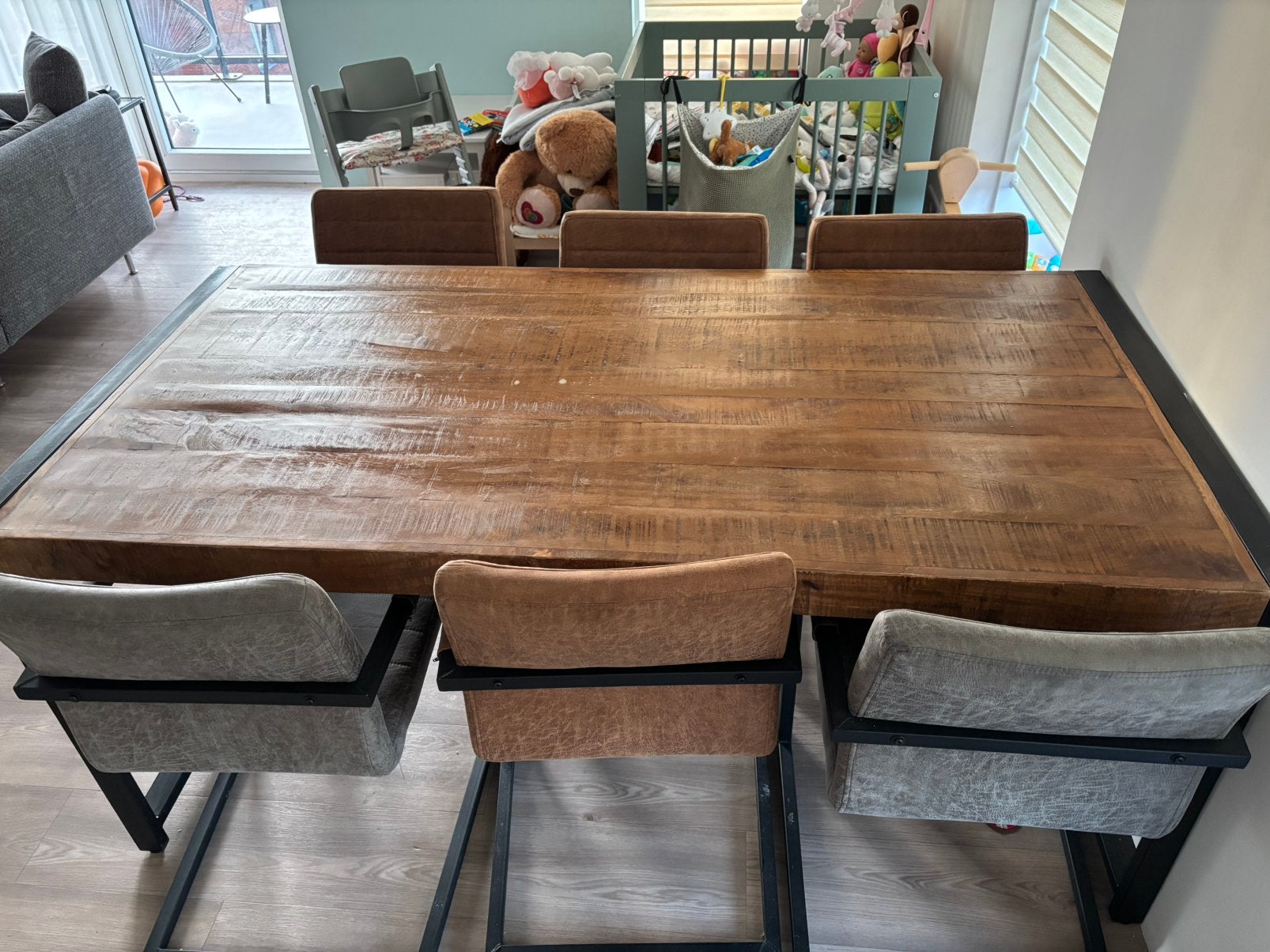 Eettafel + stoelen, Ophalen, Zo goed als nieuw, 4 tot 6 stoelen