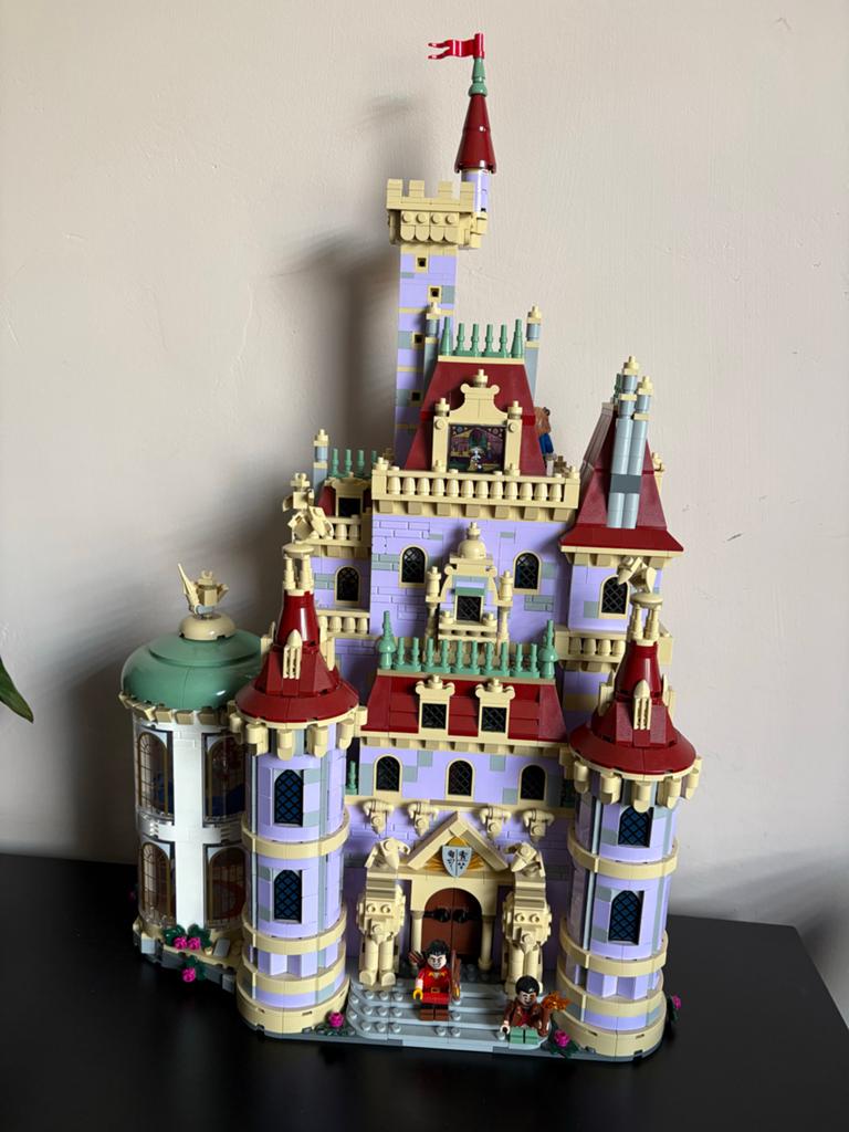 LEGO Disney Kasteel Belle en het Beest (43196), Lego, Ophalen of Verzenden, Zo goed als nieuw, Compleet