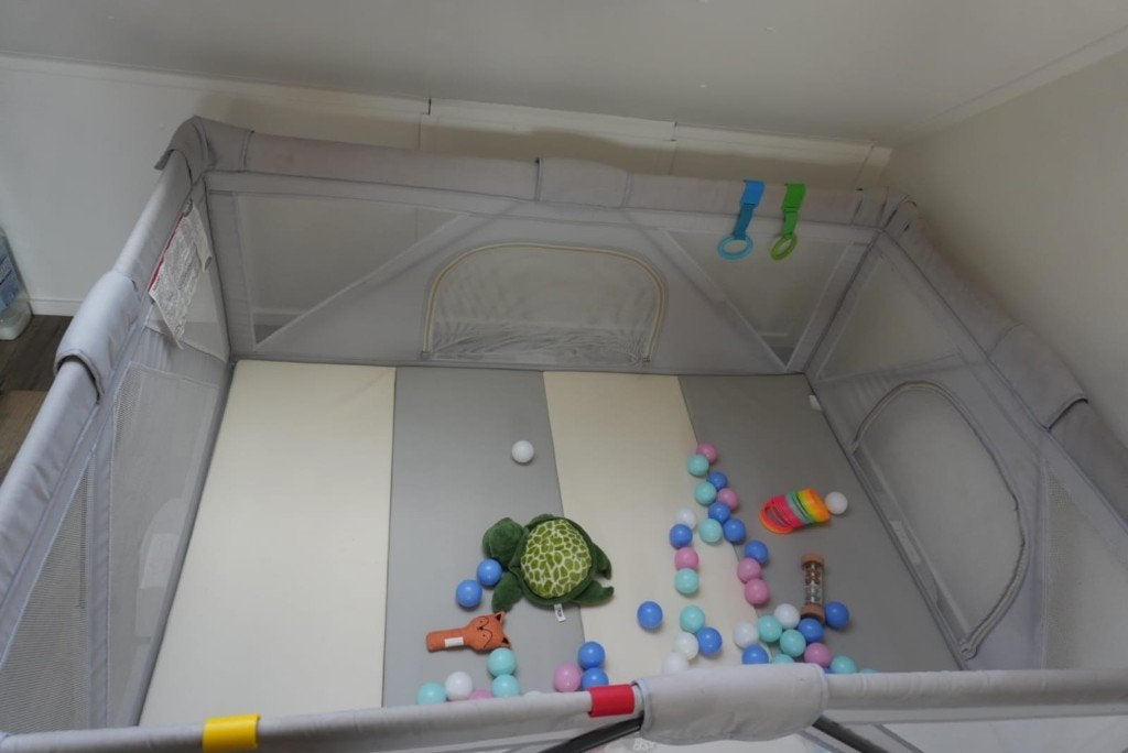 Baby speelmat 120x160 cm met opvouwbare speelbox, Ophalen, Zo goed als nieuw, Rechthoekig, Boxkleed
