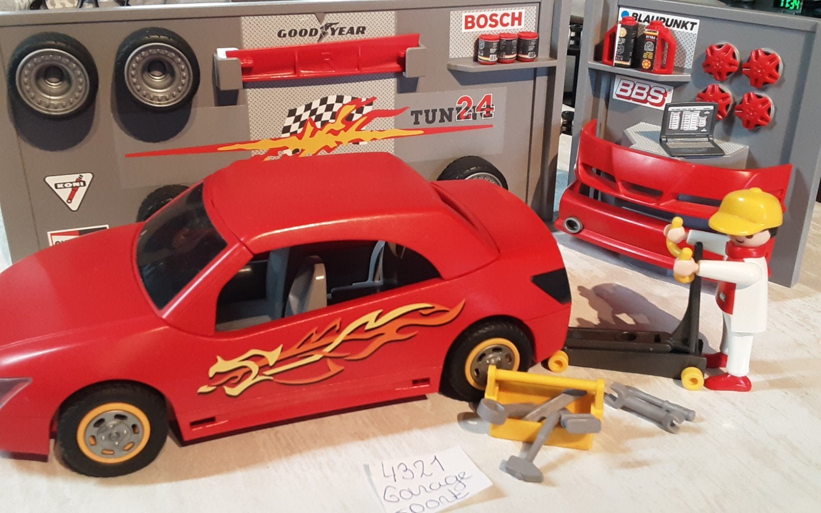 4321 garage met sportwagen, Complete set, Voertuig, Zo goed als nieuw, Family fun