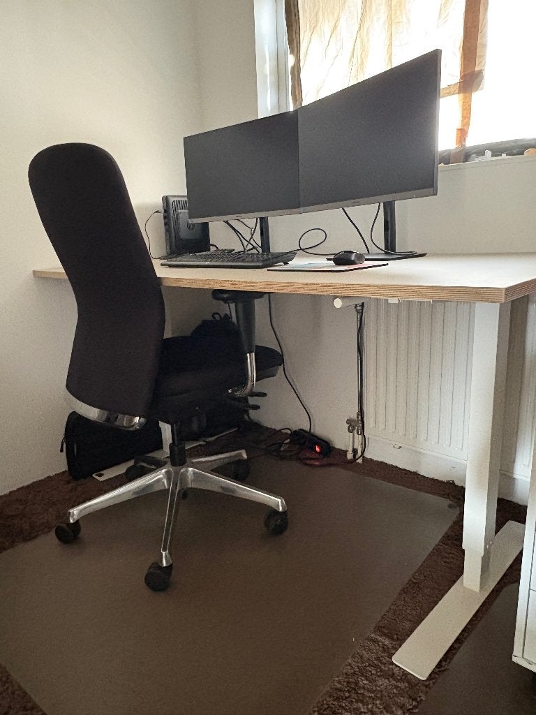 Zit/sta bureau, Ophalen, Zit-sta bureau, 160 cm, Gebruikt