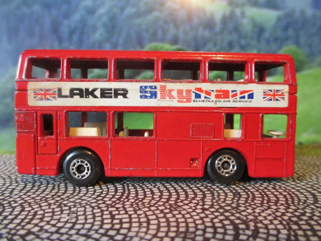 1:124 Leyland Titan London Bus Matchbox Nr111 LAKER SKYTRAIN, Ophalen of Verzenden, Gebruikt, Auto