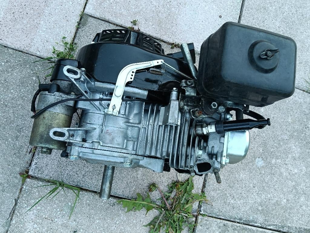212cc motorblok, Doe-het-zelf en Verbouw, Motoren, Ophalen, Nieuw, Elektromotor, 1800 rpm of meer