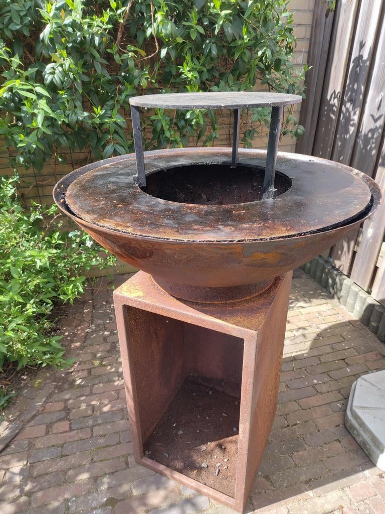 Cortenstalen BBQ vuurschaal 80cm, Tuin en Terras, Ophalen, Gebruikt, Co-fire, Met accessoires