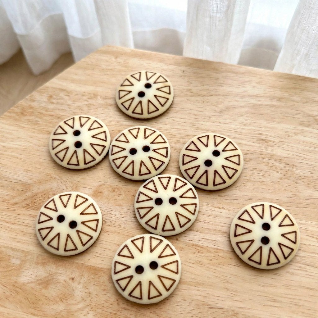 8x Vintage Knopen Creme / Boho Zonnetje Jaren 70, Hobby en Vrije tijd, Ophalen of Verzenden, Zo goed als nieuw, Knoop of Knopen