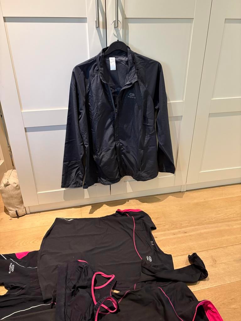 Kalendji sportkleding pakket (hardlopen/fitness), Maat 38/40 (M), Zwart, Ophalen of Verzenden, Zo goed als nieuw