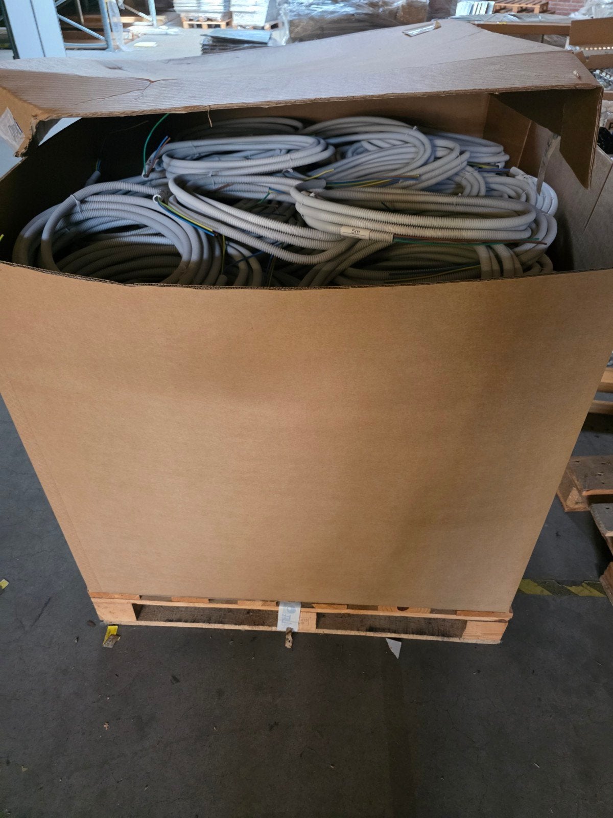Flexbuis / buis bedraad 3 x 2.5 - 5mtr, Doe-het-zelf en Verbouw, Ophalen of Verzenden