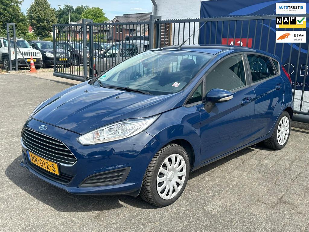 Ford Fiesta 1.0 Style / AIRCO / BLUETOOTH / MULTIFUNCTIONEEL, Euro 6, 525 kg, Blauw, 23 km/l