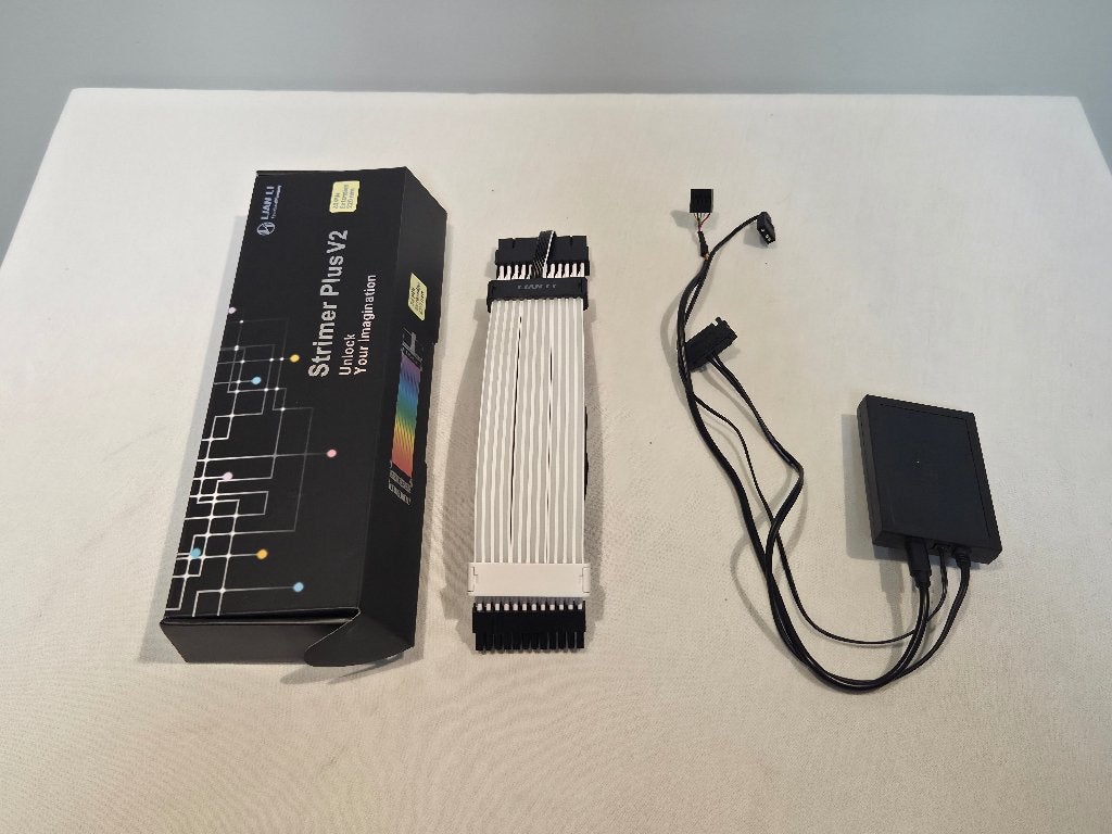 Lian Li Strimer Plus V2 24-pin ATX RGB kabel, Ophalen of Verzenden, Gebruikt