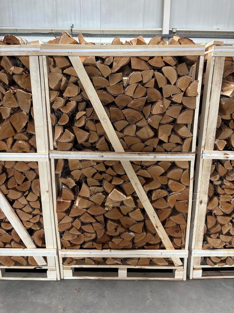 Ovengedroogd berkenhout, Ophalen, Berkenhout, Blokken