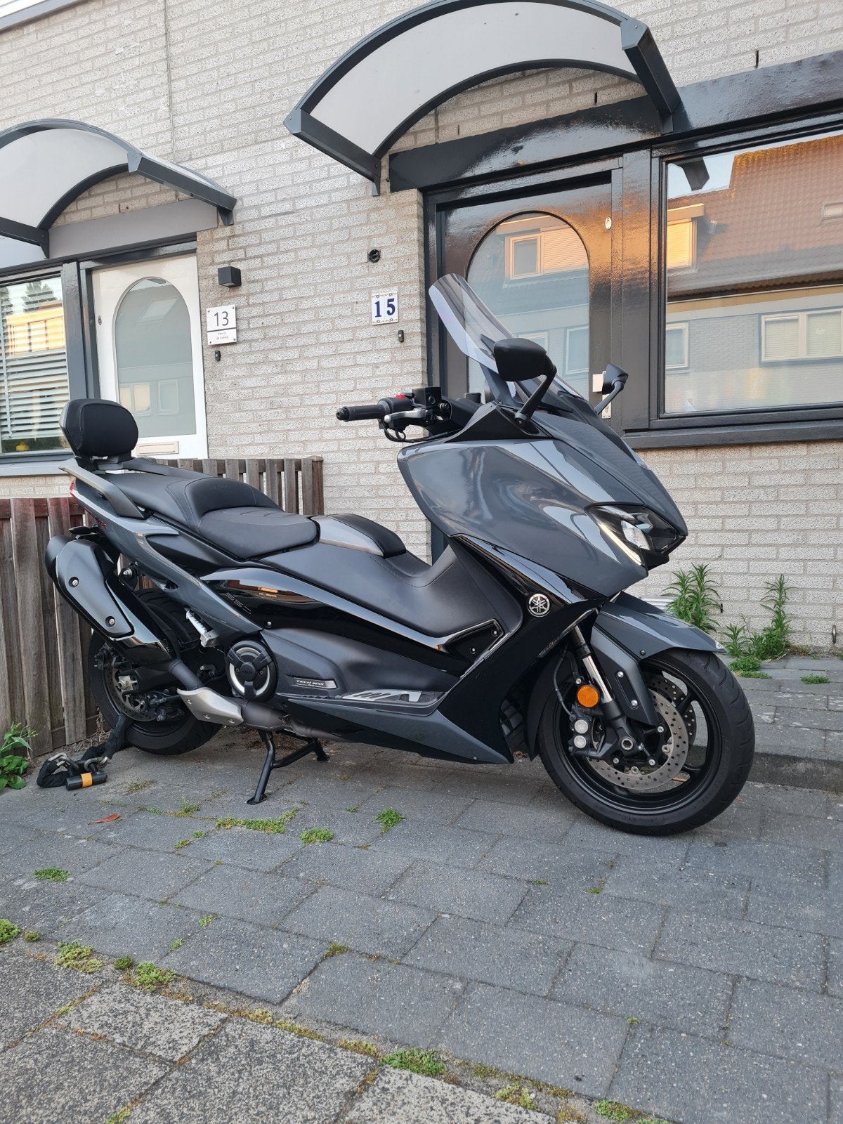 Yamaha TMAX Tech MAX-uitvoering, Motoren, Motoren | Yamaha, Scooter, 12 t/m 35 kW, 2 cilinders, Minimaal motorrijbewijs A2, ABS