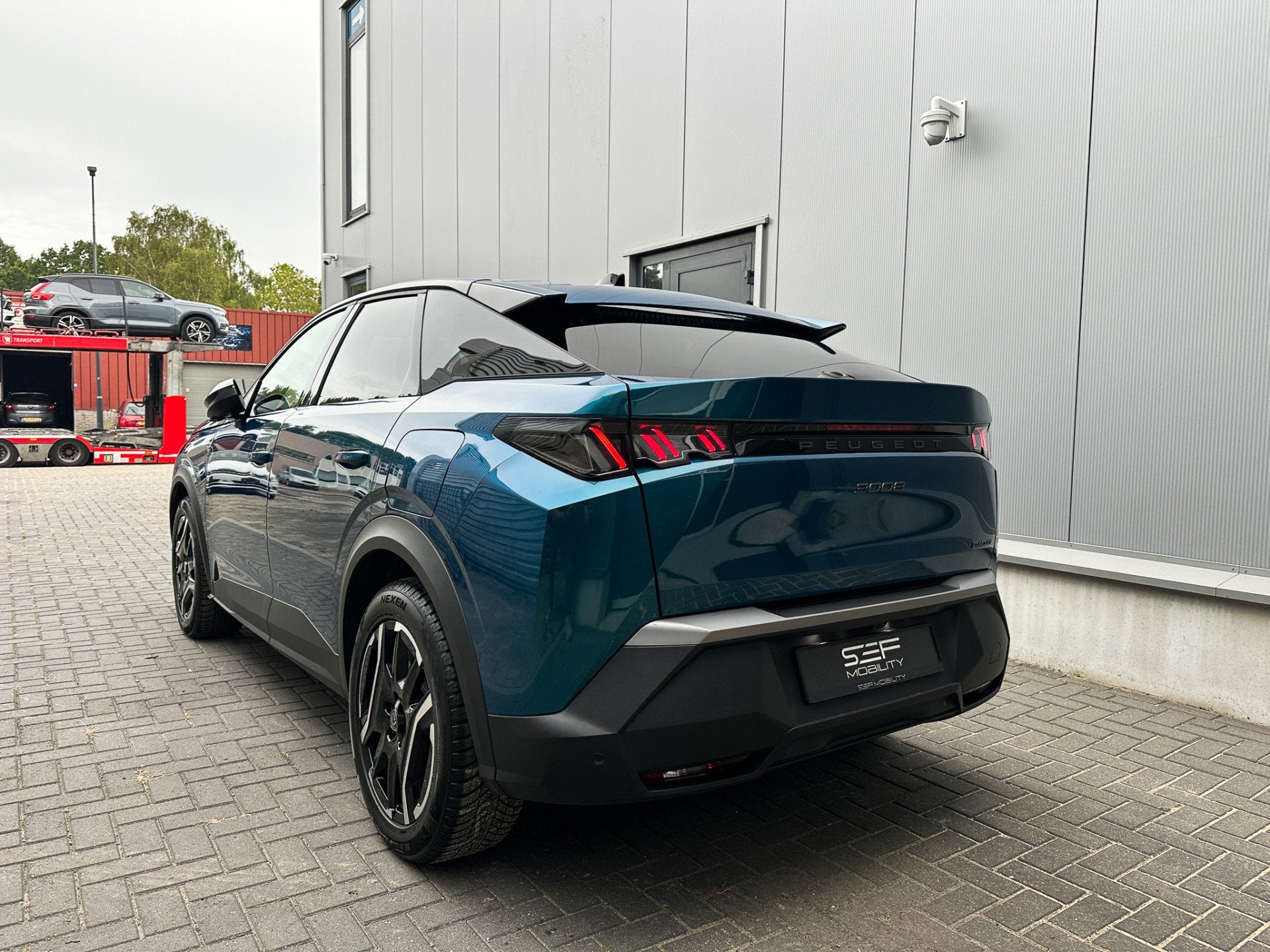 Peugeot 3008 1.6 plug-in Hybrid 195 Allure 195PK | Trekhaak, Auto's, 4 cilinders, Blauw, Leder en Stof, Origineel Nederlands