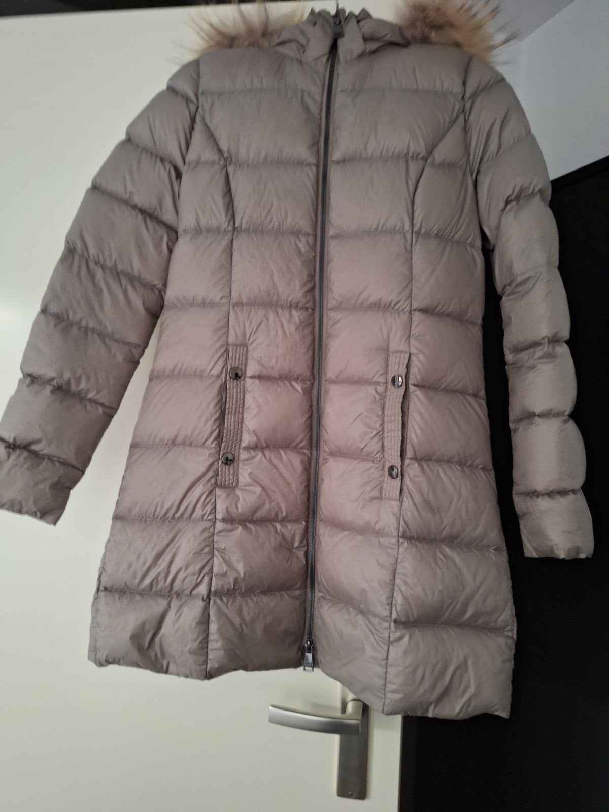 Licht donsjas m.xs izgs., Bruin, Ophalen of Verzenden, Zo goed als nieuw, Maat 34 (XS) of kleiner