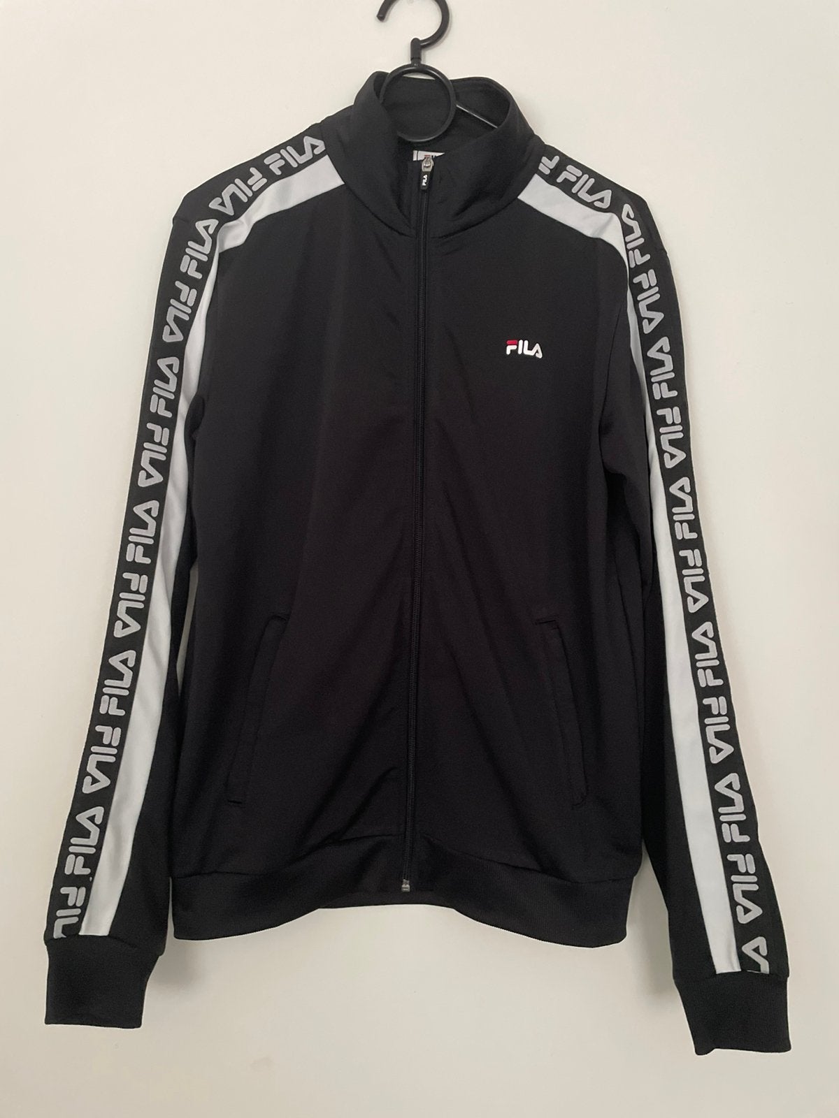 Fila merk trainingsjack / sport vest wit zwart maat 36 tall, Ophalen of Verzenden