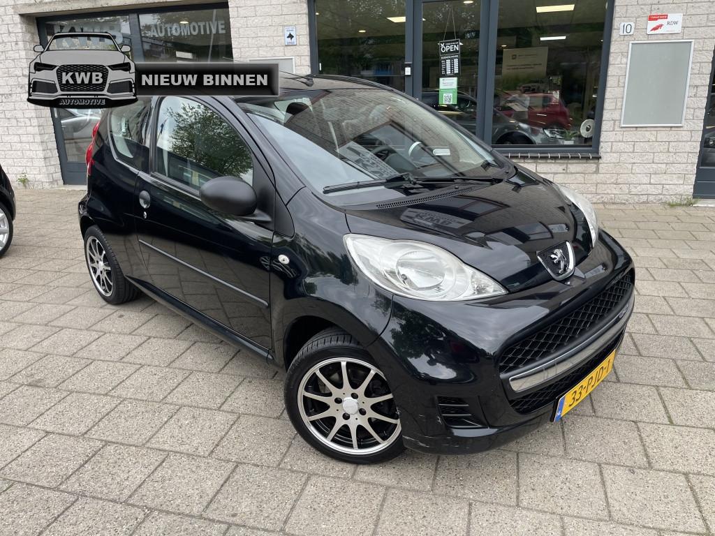 Peugeot 107 1.0-12V XR 3Drs Beurt Weinig km NAP APK, Euro 5, Gebruikt, 4 stoelen, Origineel Nederlands