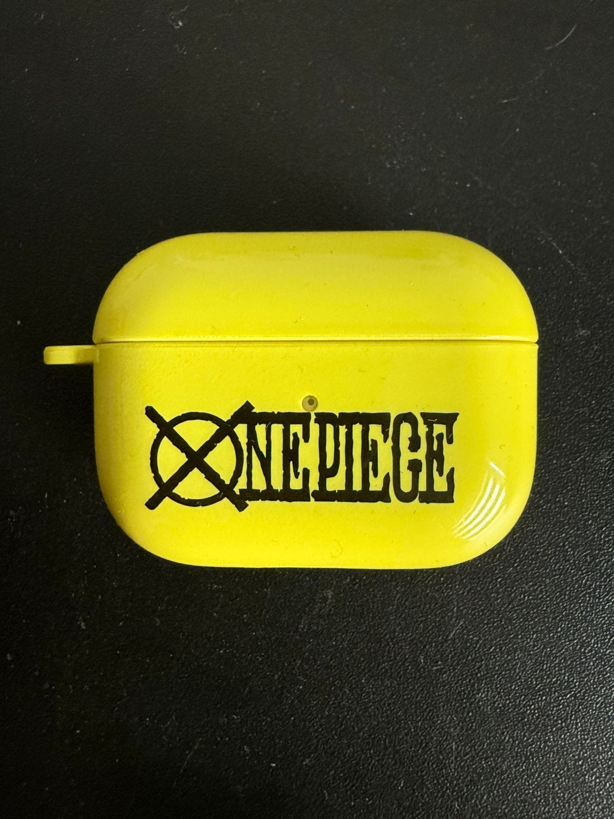 One Piece Airpods Pro Case, Nieuw, Hoesje of Tasje, Apple, Geel