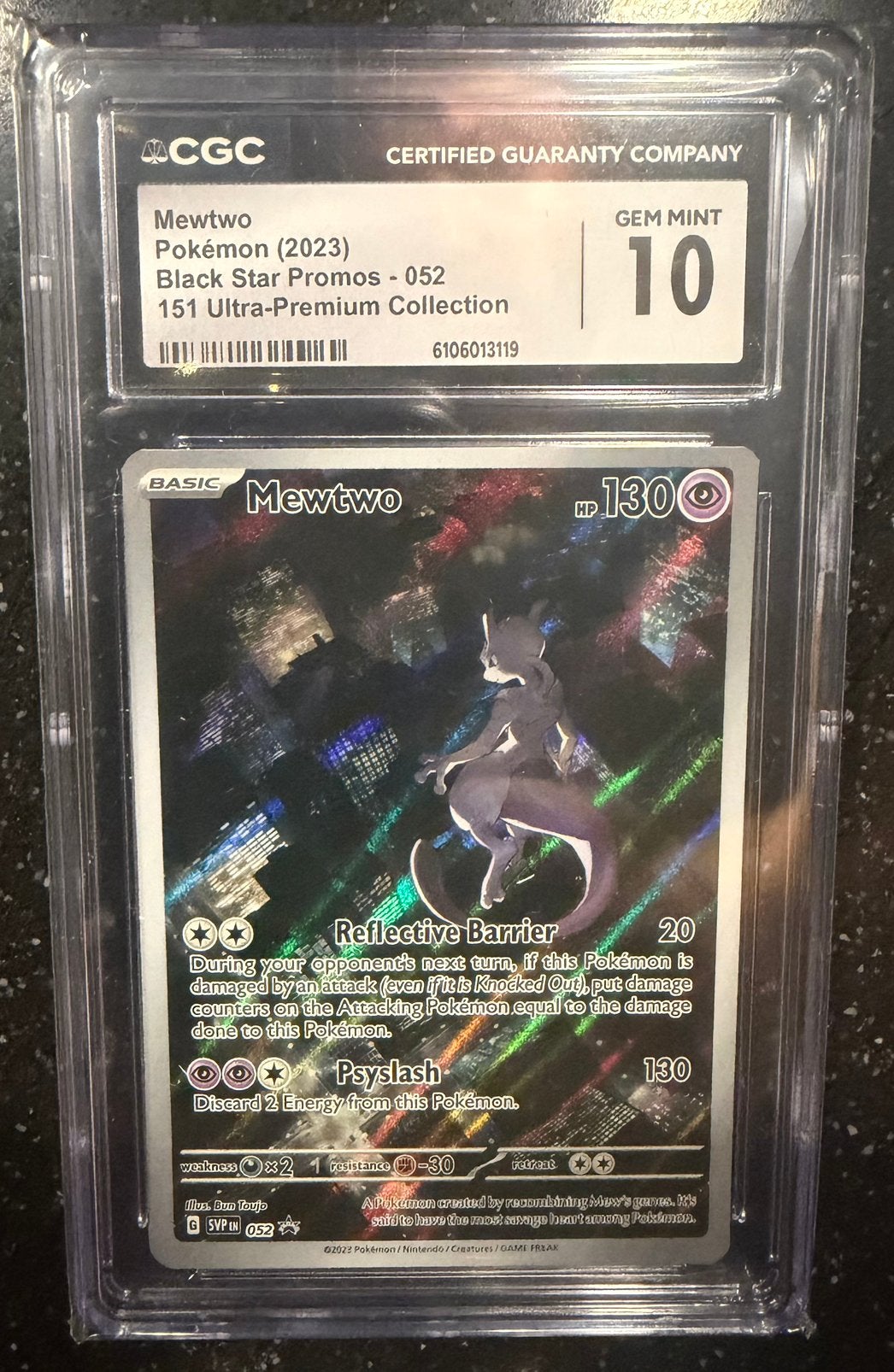 Pokémon Graded Card - Mewtwo Holo - CGC 10, Ophalen of Verzenden, Zo goed als nieuw
