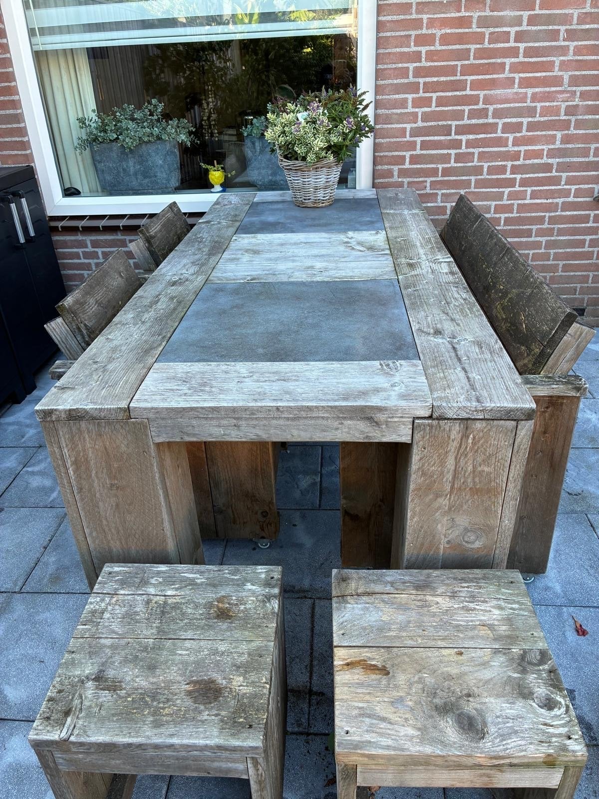 Robuuste houten picknicktafel met stenen blad, Ophalen, Gebruikt, Rechthoekig, Hout