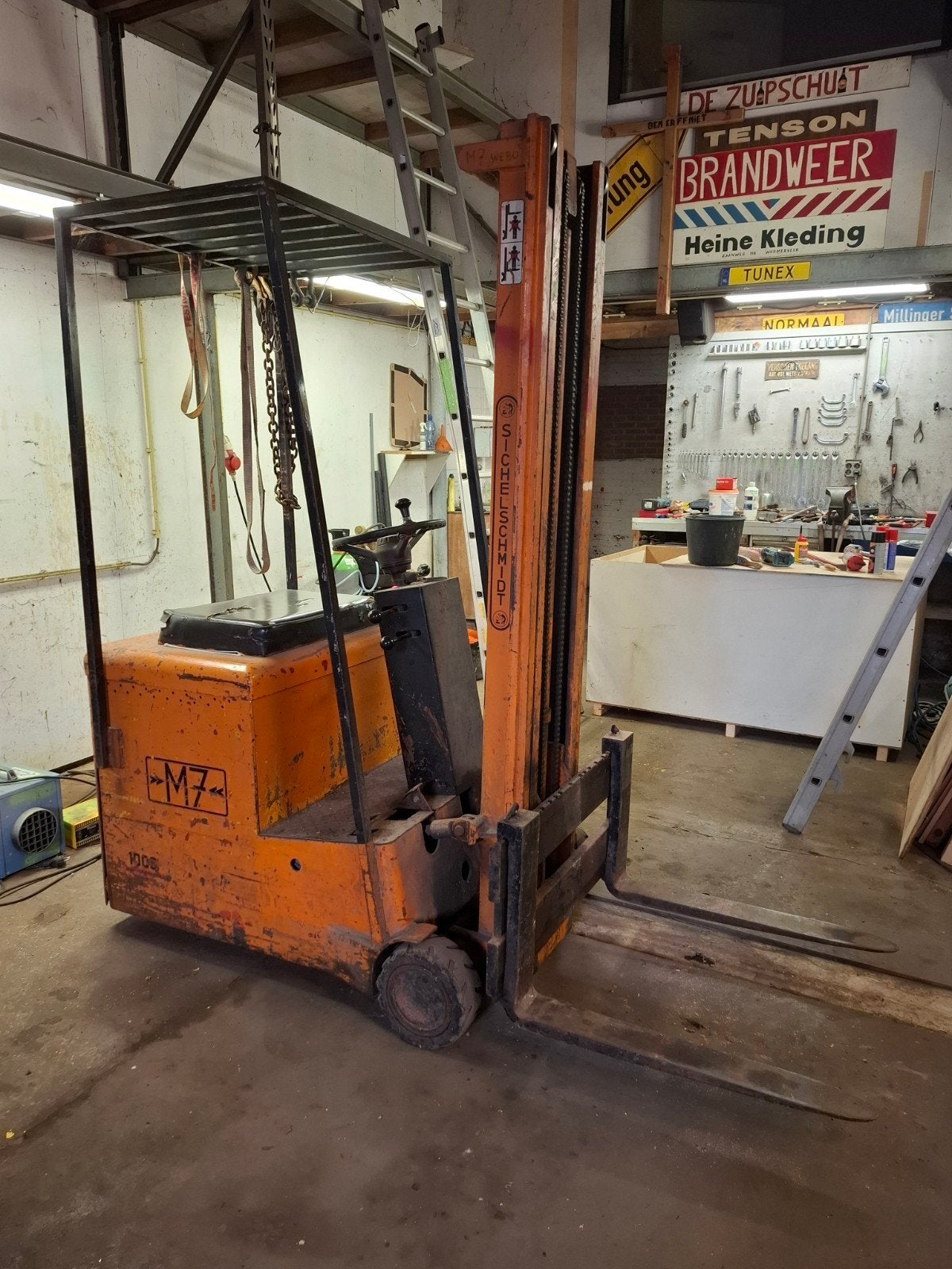 Heftruck elektrisch., Ophalen, Gebruikt
