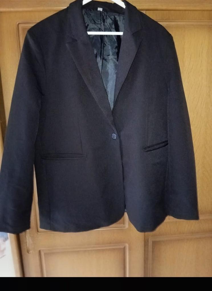 Te koop zwarte blezer maat 48, Ophalen, Zo goed als nieuw, Zwart, Broek of Spijkerbroek