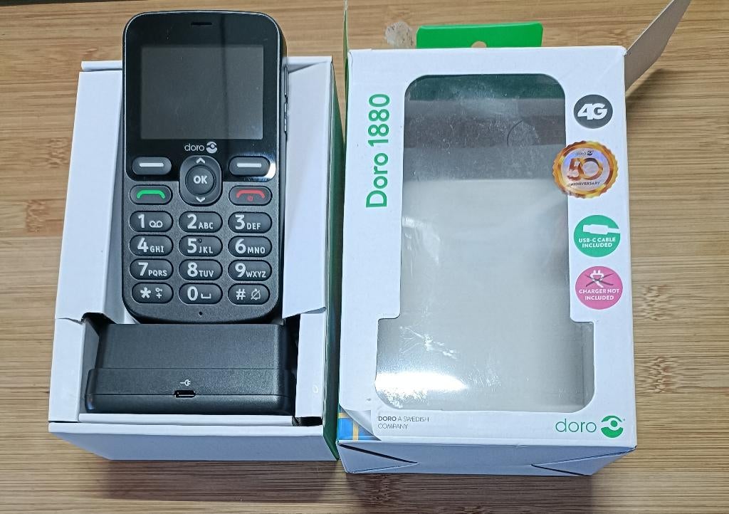 Senioren mobiel Doro 1880 4g, Telecommunicatie, Mobiele telefoons | Overige merken, Ophalen, Overige modellen, Zo goed als nieuw