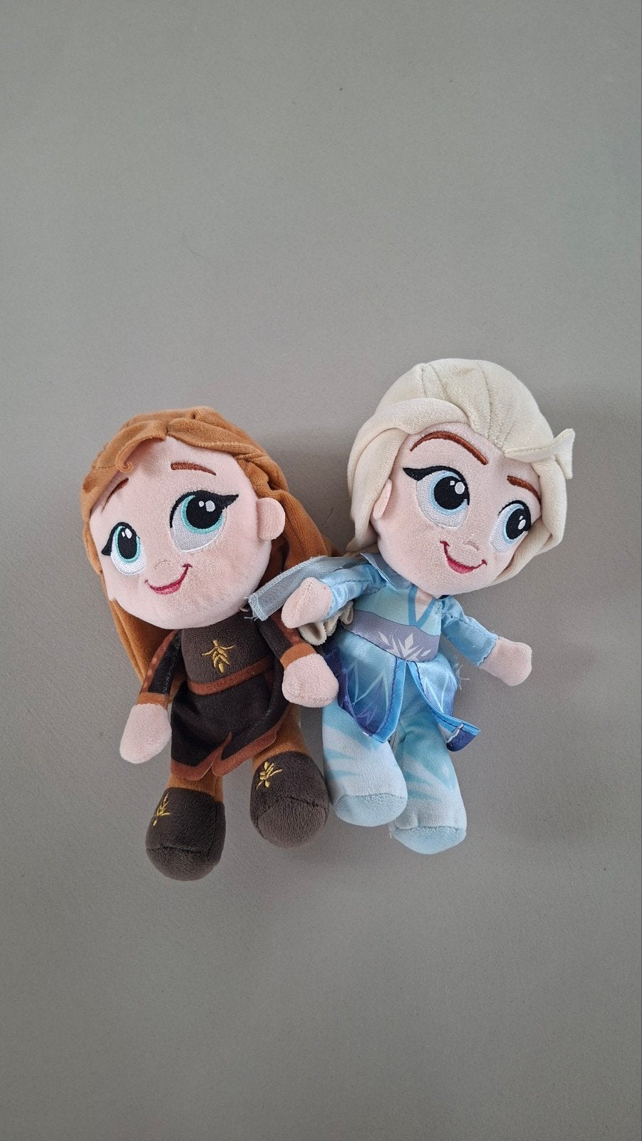Disney Frozen Elsa en Anna knuffels - Zo goed als nieuw, Disney, Disney, Overige typen, Ophalen of Verzenden
