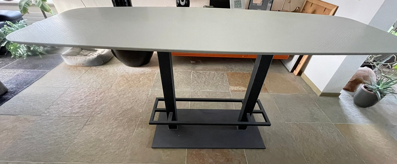Mooie industriële bartafel, Ophalen, Zo goed als nieuw