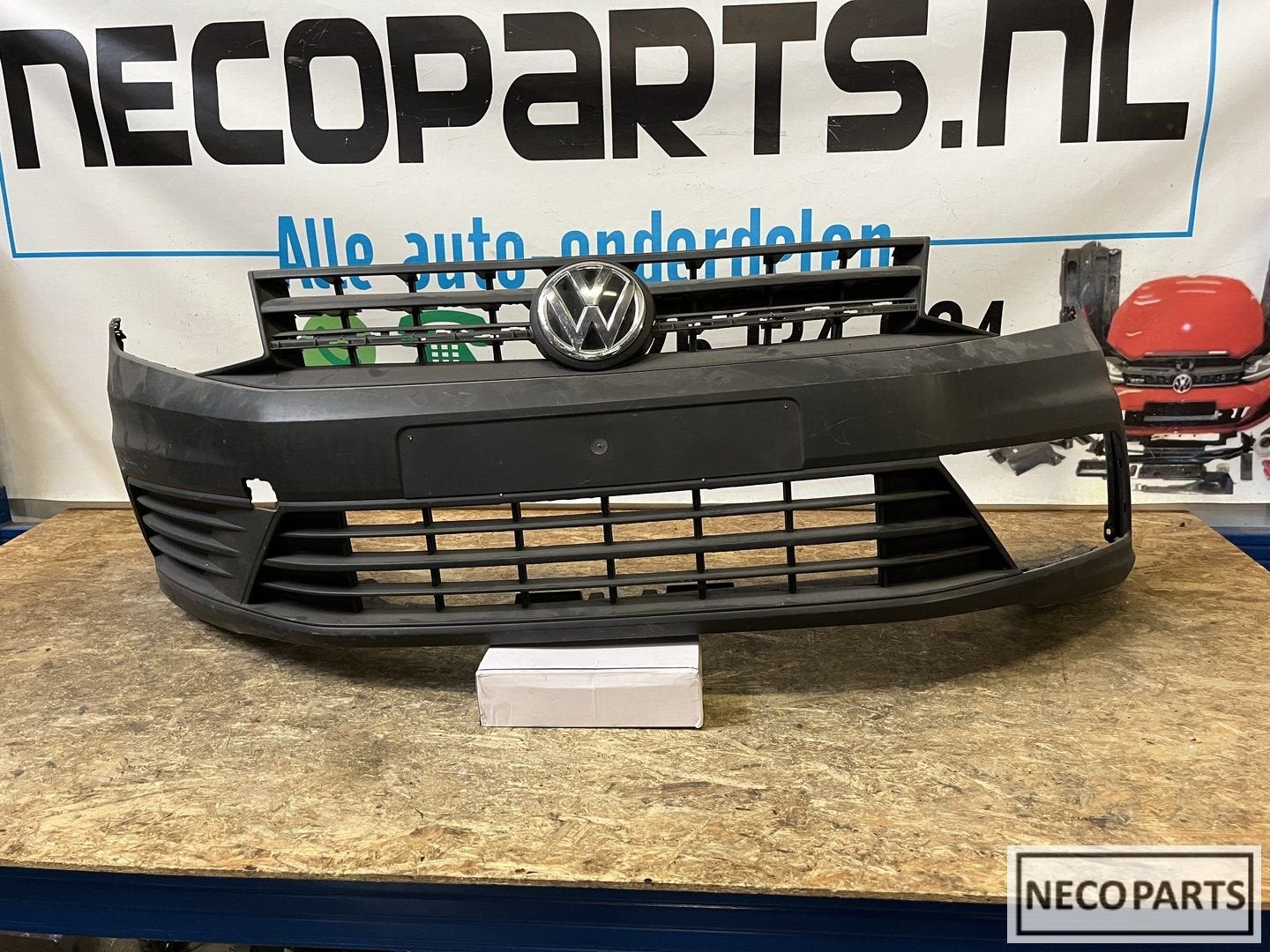 VOLKSWAGEN CADDY 2K5 VOORBUMPER BUMPER ORIGINEEL, Gebruikt, -, -, Ophalen of Verzenden