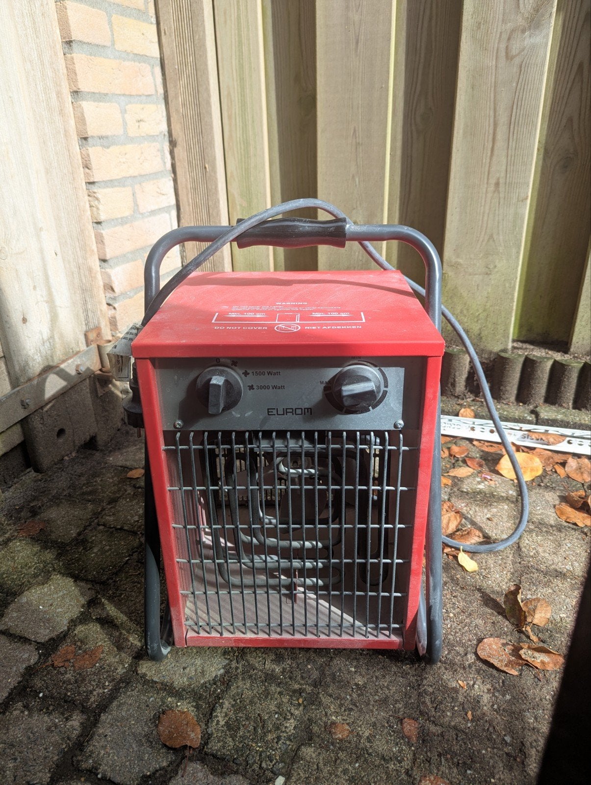 Eurom elektrische werkplaatskachel max 3000 watt, 30 tot 80 cm, Gebruikt, Kachel, Minder dan 60 cm