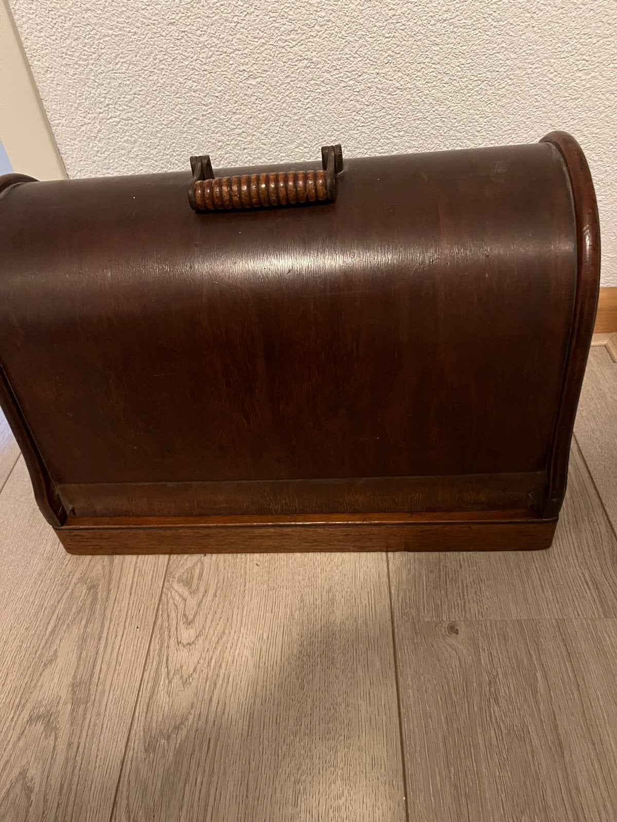 Singer vintage naaimachine, Ophalen