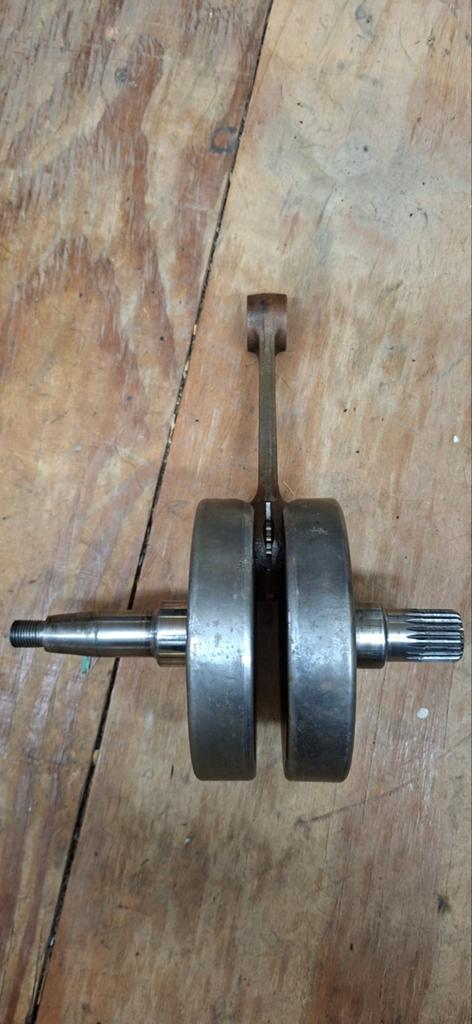 Honda cr 250 krukas 84/91, Motoren, Ophalen of Verzenden